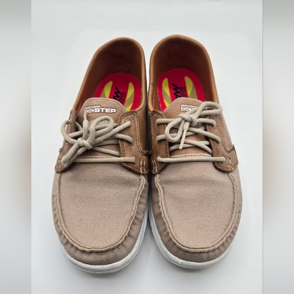 Skechers | Tan Goga Max Boat Shoes Size 8.5 - Picture 6 of 9